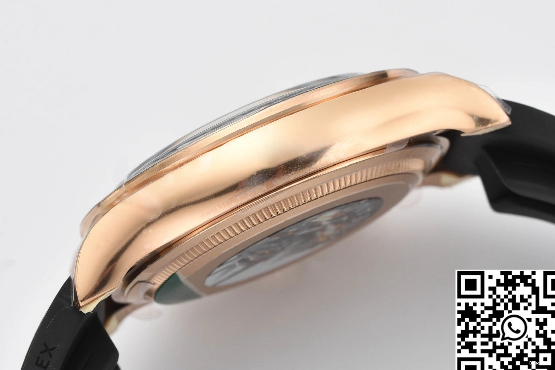 Daytona Rolex Factory Clean Black Cosmograph M126515LN-0006 Bezel 0401